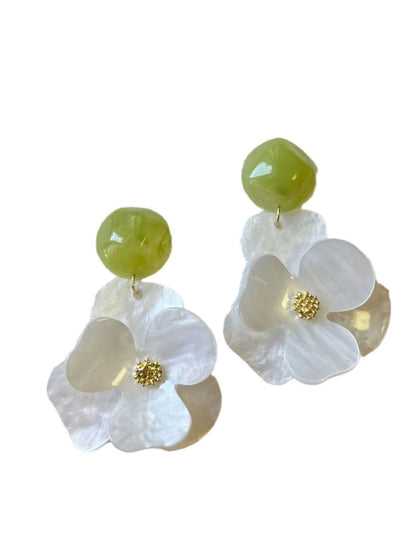 Earwish - Retro Fresh Green-White Flower Earrings