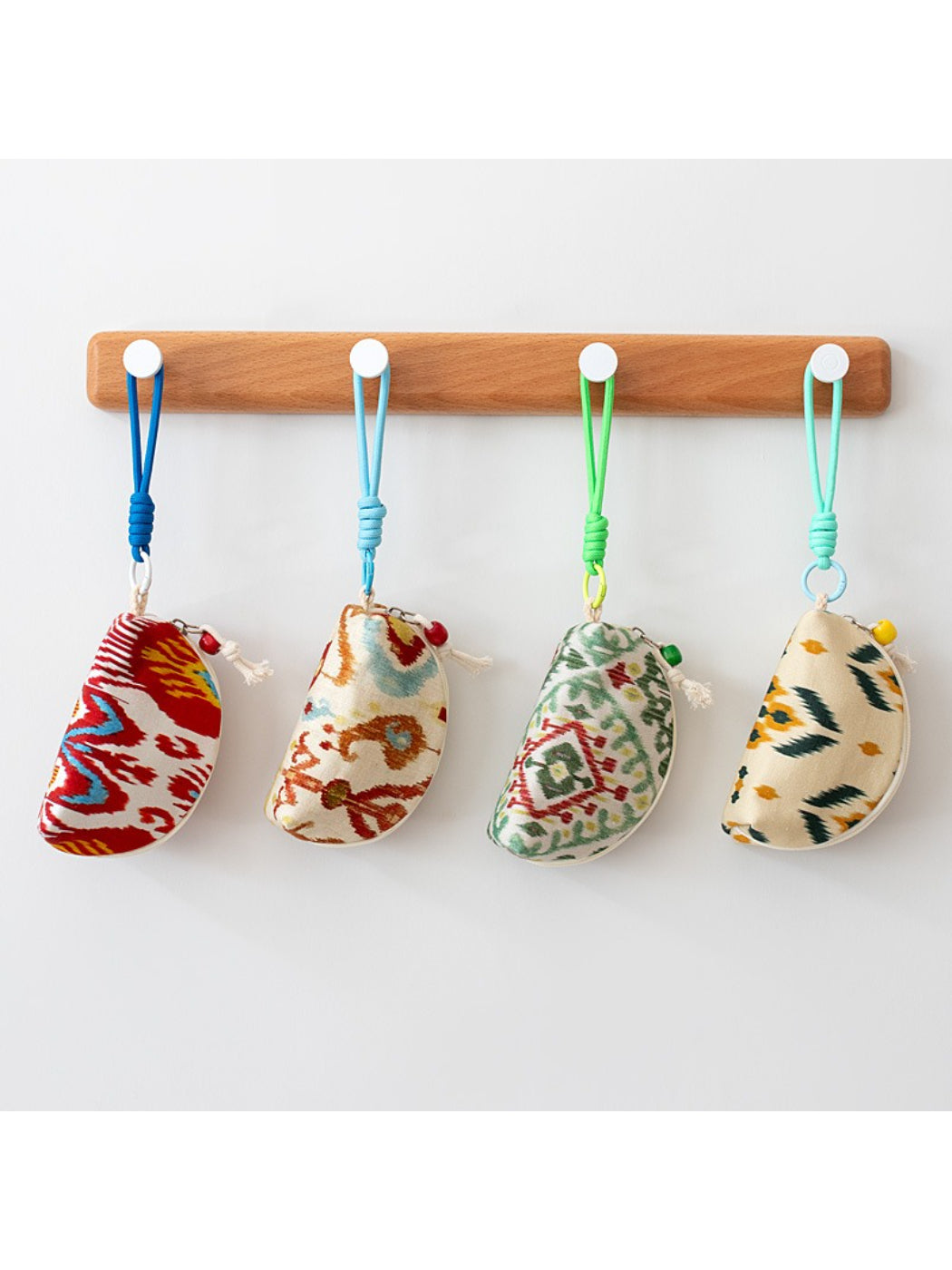 Cosbai – Mini Ikat Coin Pouch