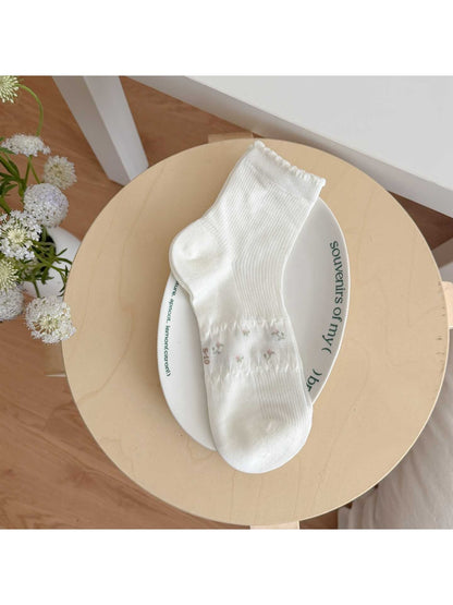 Rufia - Buttery Floral Bow Detail Casual Ankle Socks