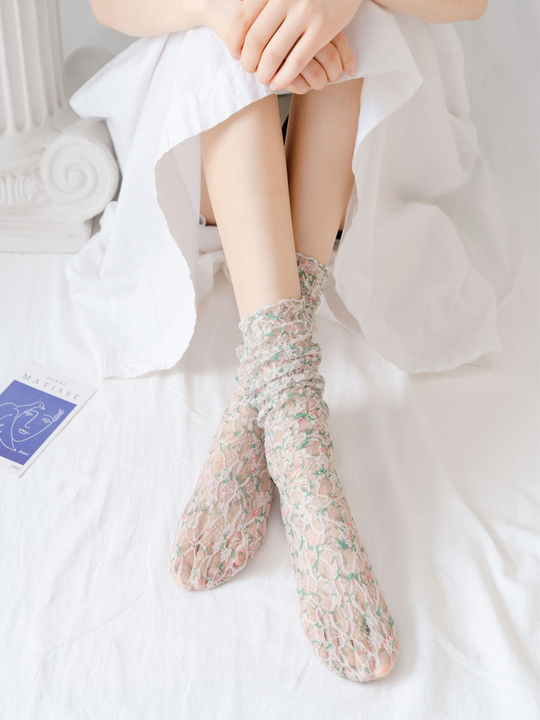 Rufia - Ditsy Floral Sheer Socks