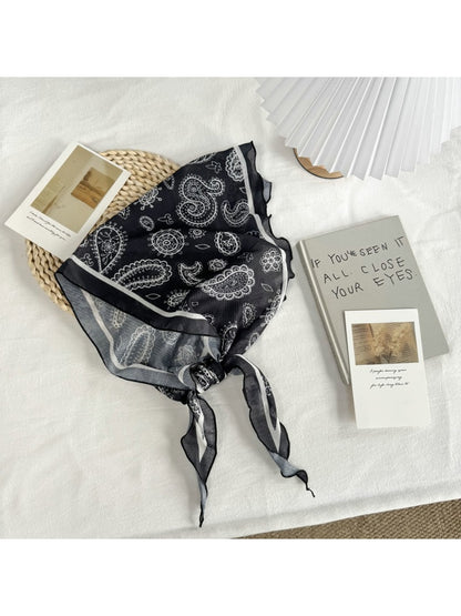 Scarvii - Paisley Print Triangle Bandana Scarf