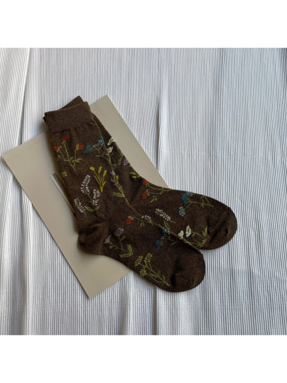 Rufia - Delicate Botanical Embroidery Crew Socks product image 5