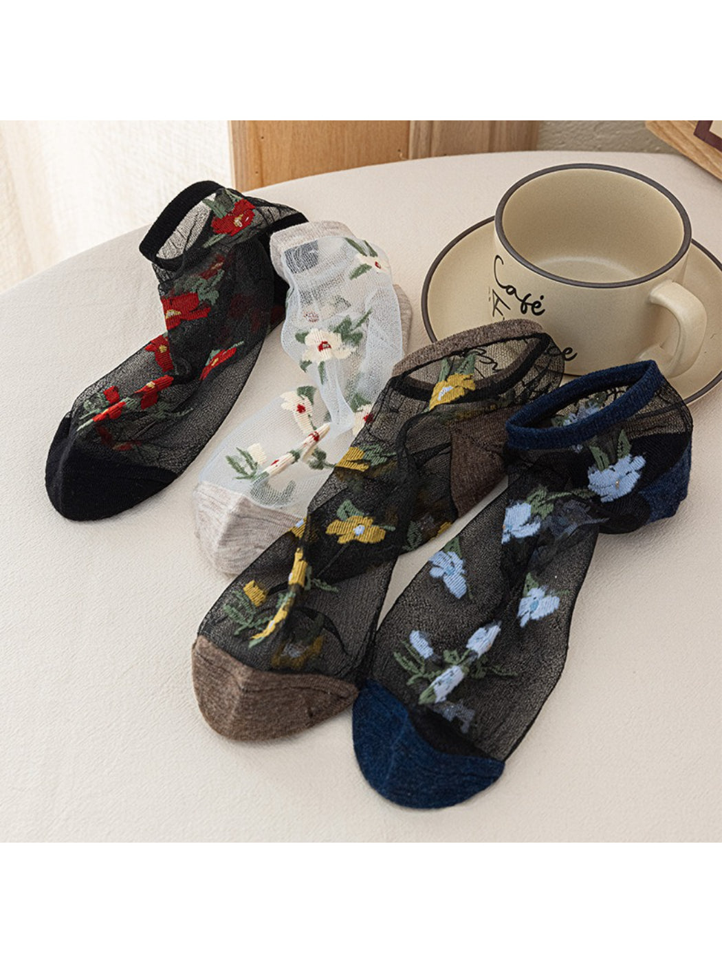 Rufia - Vintage Floral Sheer Crew Socks