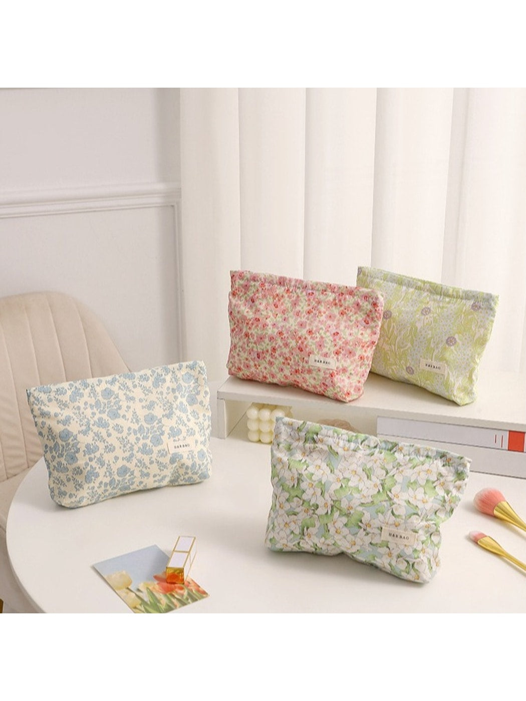 Cosbai - Floral Daily Beauty Storage Bag