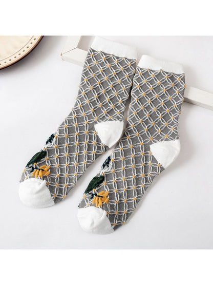 Rufia - Heart-Inspired Crew Socks product image 5
