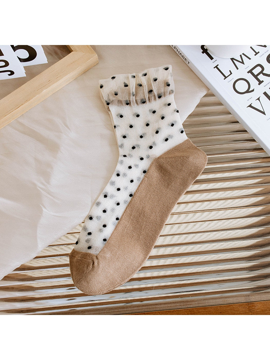 Rufia - Cute Dotted Everyday Sheer Crew Socks
