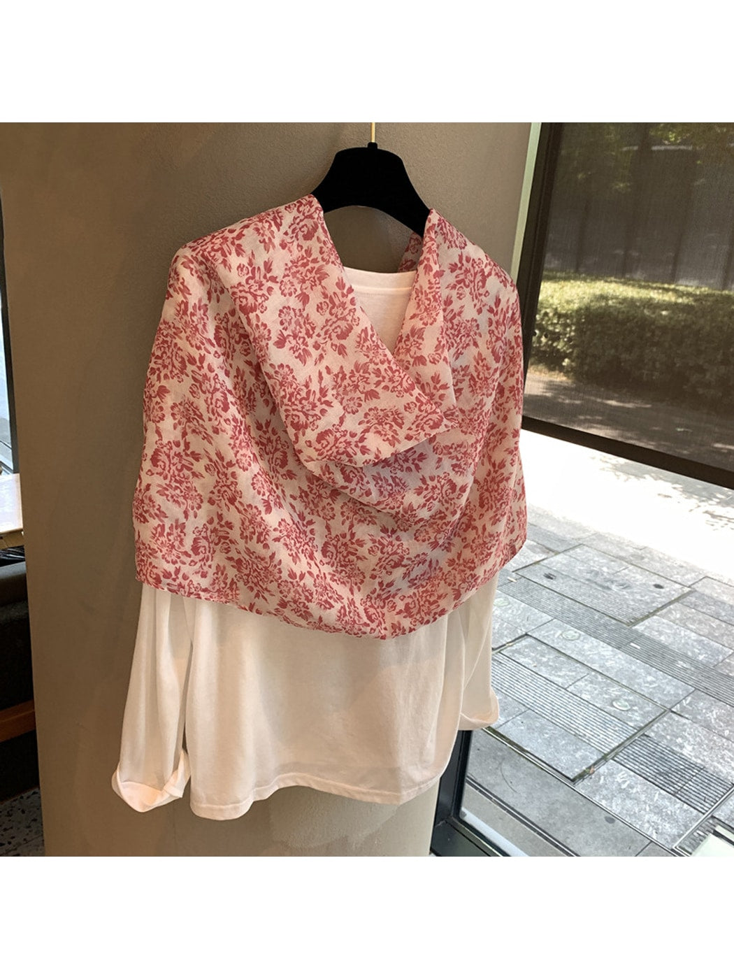Scarvii - Floral Print Fringe Rectangular Shawl Scarf