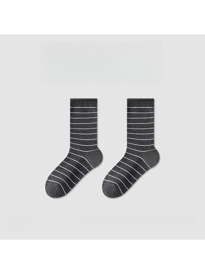 Rufia - Two-color Simple Line Pattern Crew Socks