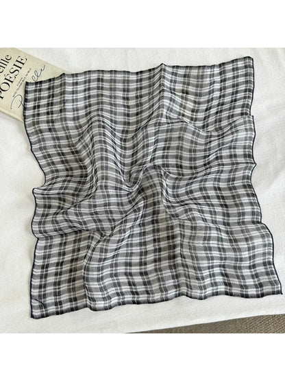 Scarvii - Classic Check Square Scarf