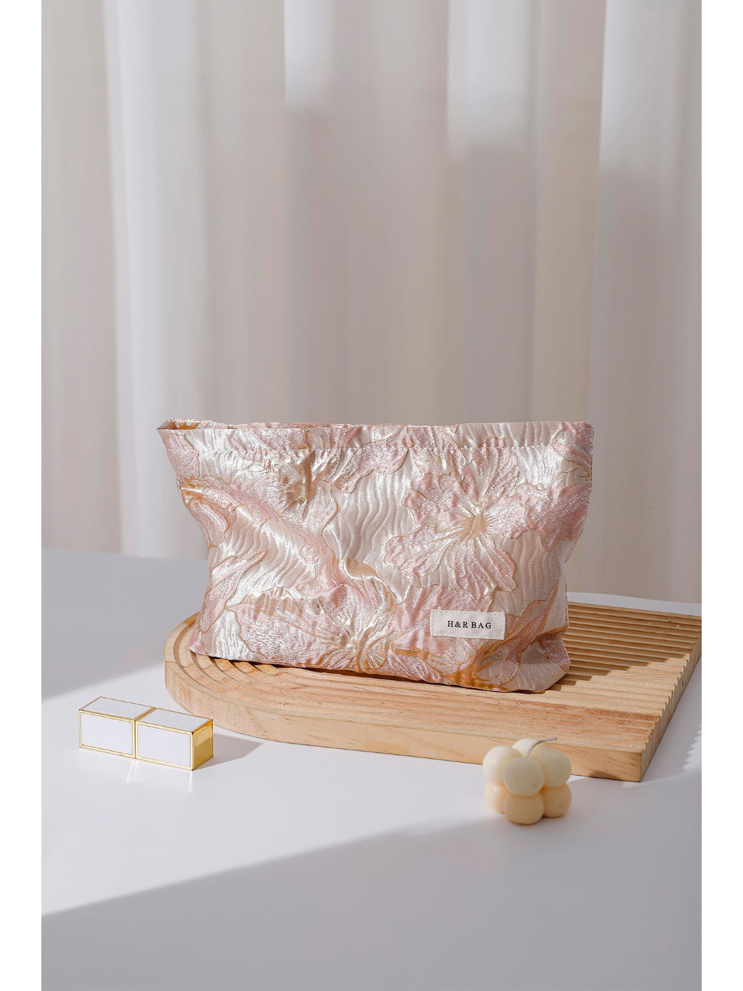 Cosbai - Botanical Floral Cosmetic Bag