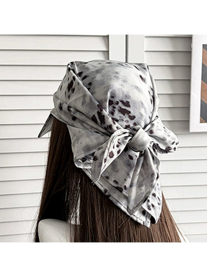 Haila - Leopard Print Curved Brim Headscarf Cap