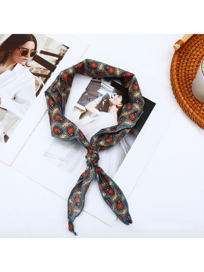 Scarvii - Floral Pattern Everyday Triangle Bandana