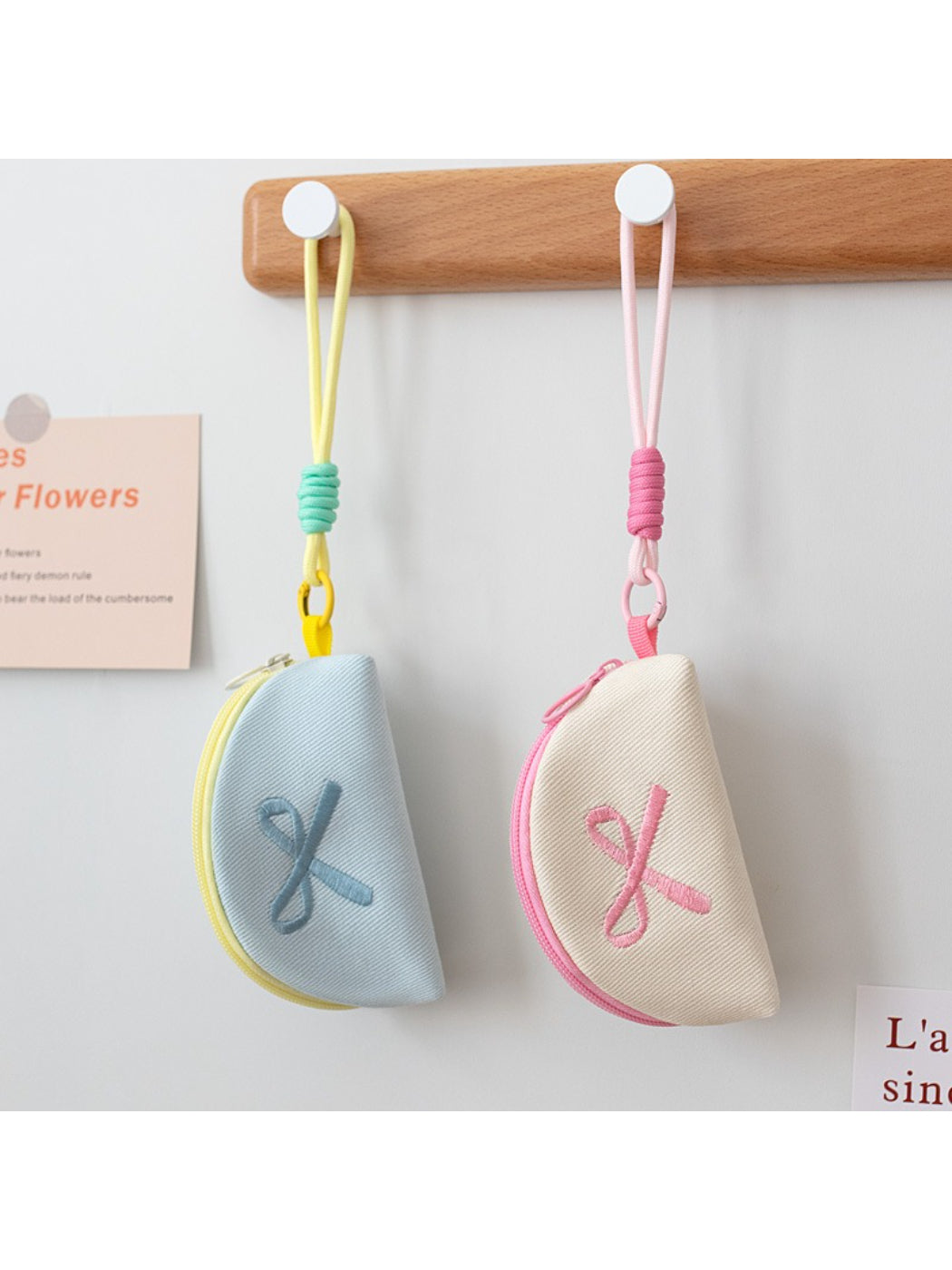 Cosbai - Pastel Bow Half-Moon Coin Pouch