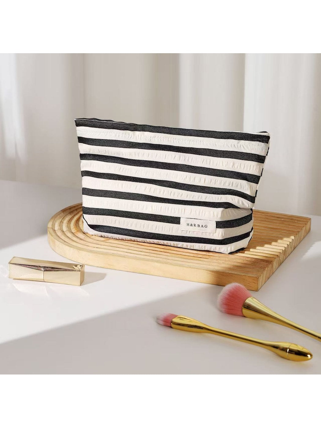 Cosbai - Striped Zipper Makeup Organizer Bag