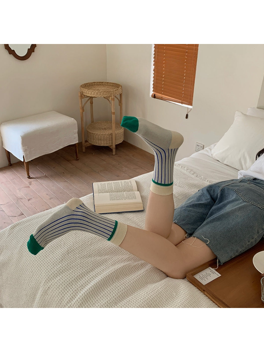 Rufia - Subtle Stripe Contrast Crew Socks