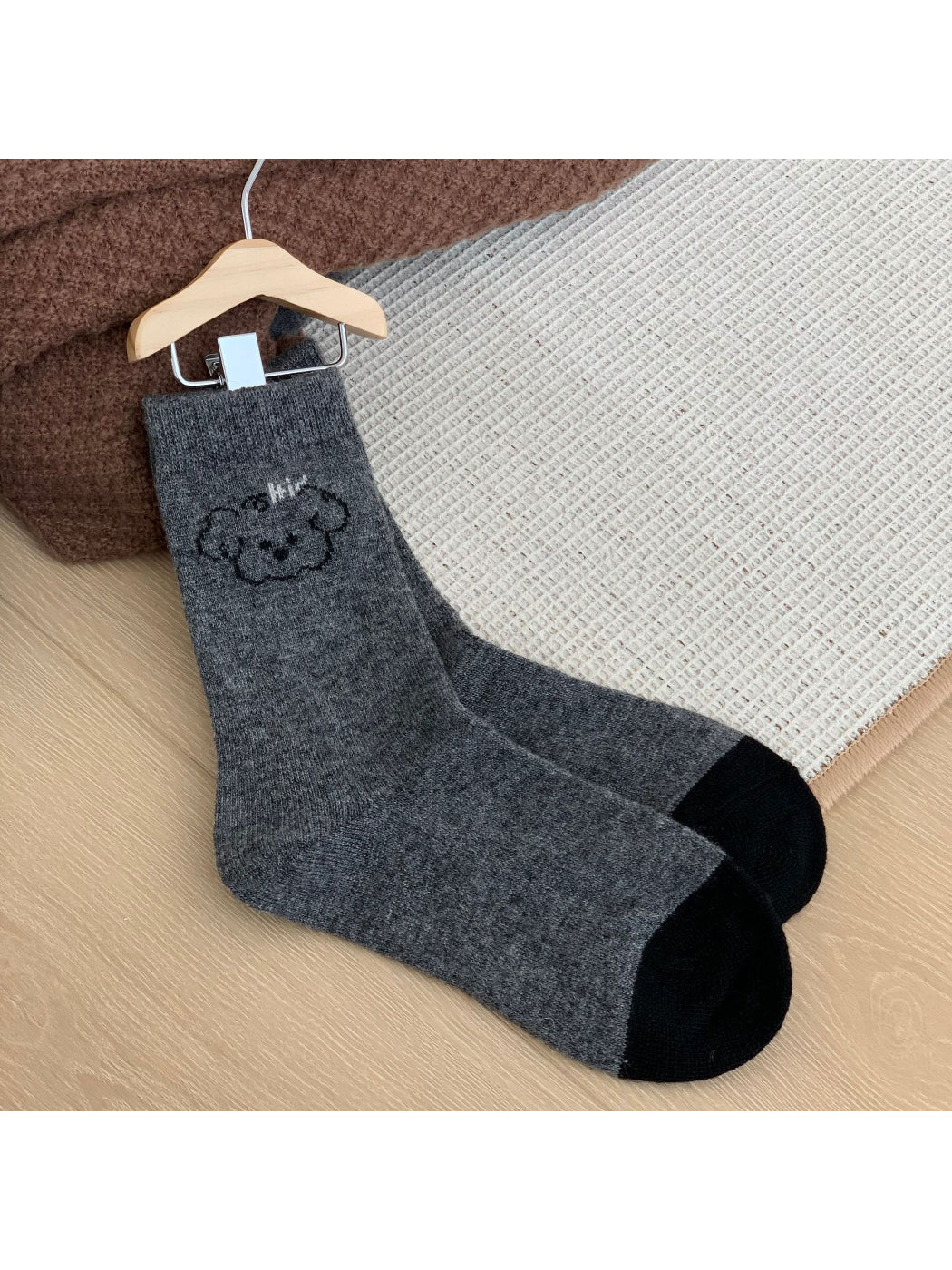 Rufia - Teddy Face Cozy Crew Socks