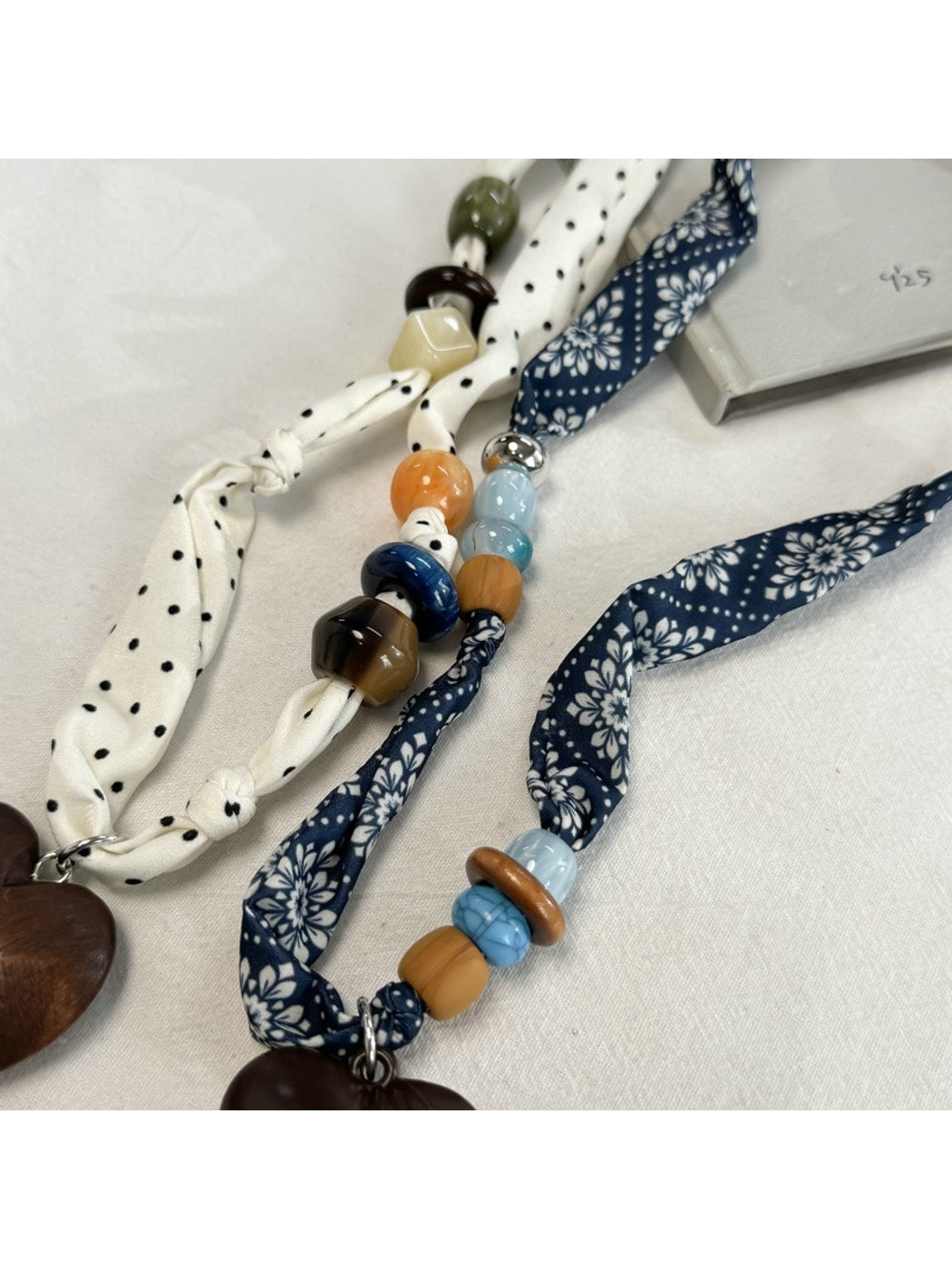 Scarvii - Retro Paisley Beaded Pendant Necklace