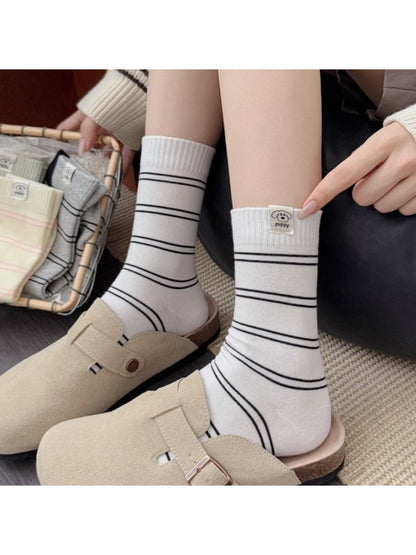 Rufia - Casual Mid-Calf Capsule Socks with Letter & Dog Patterns