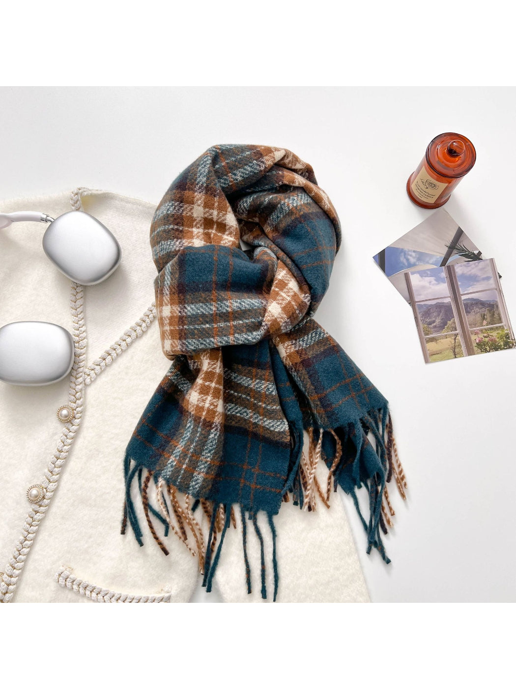 Scarvii - Classic Checkered Cozy Winter Scarf
