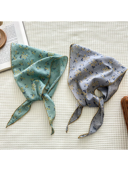 Scarvii - Daisy Print Gold Edge Scarf
