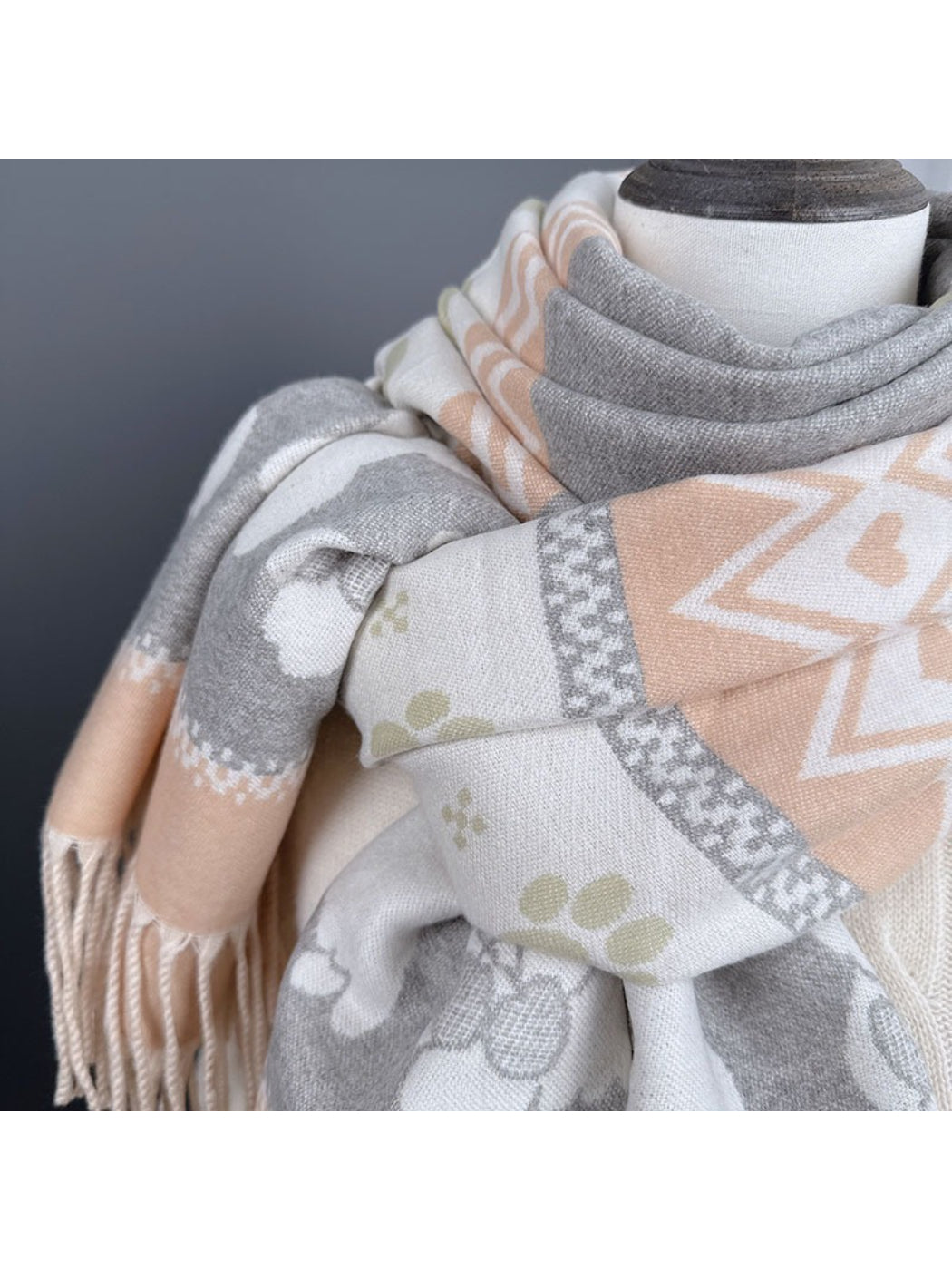 Scarvii - Sweet Puppy Knit Tassel Scarf
