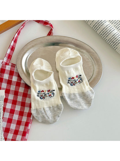 Rufia - Playful Cat Motif Color Block No-Show Socks