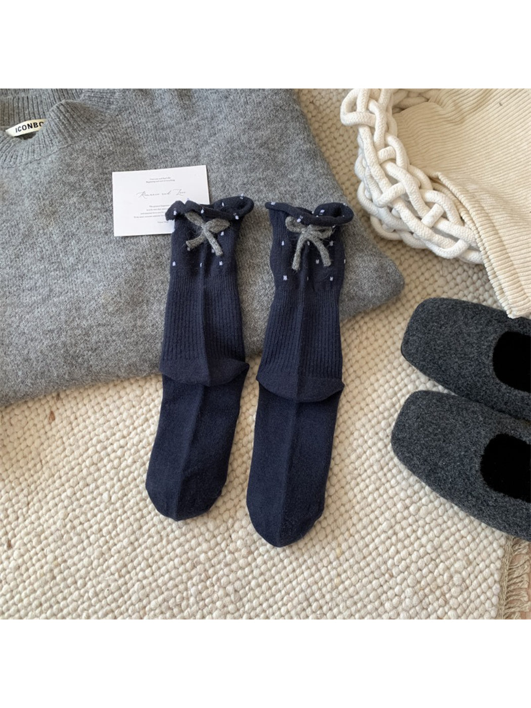 Rufia Ribbon Ruffle Dot Crew Socks product image