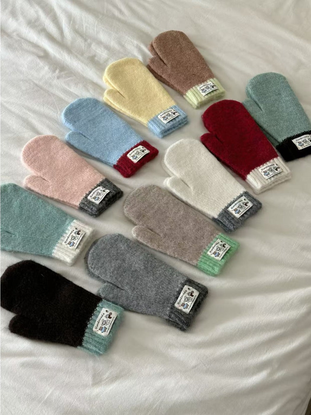 Gloving - Classic Color-Block Full-Cover Knitted Mittens