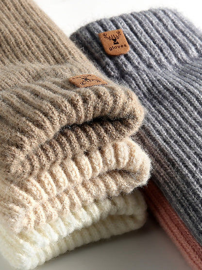 Gloving - Double-Layer Knitted Mittens