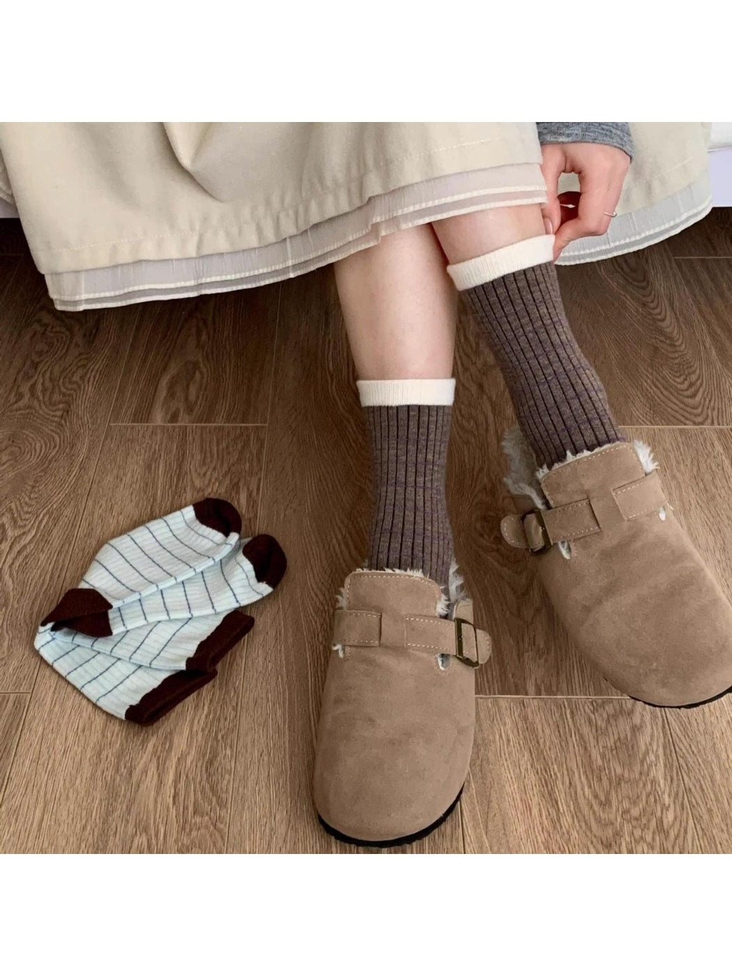 Rufia - Striped Contrast Trim Casual Crew Socks