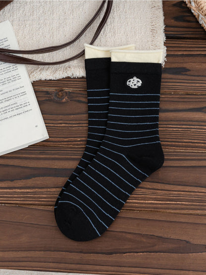Rufia – Mid-Calf Color Block Cartoon Socks