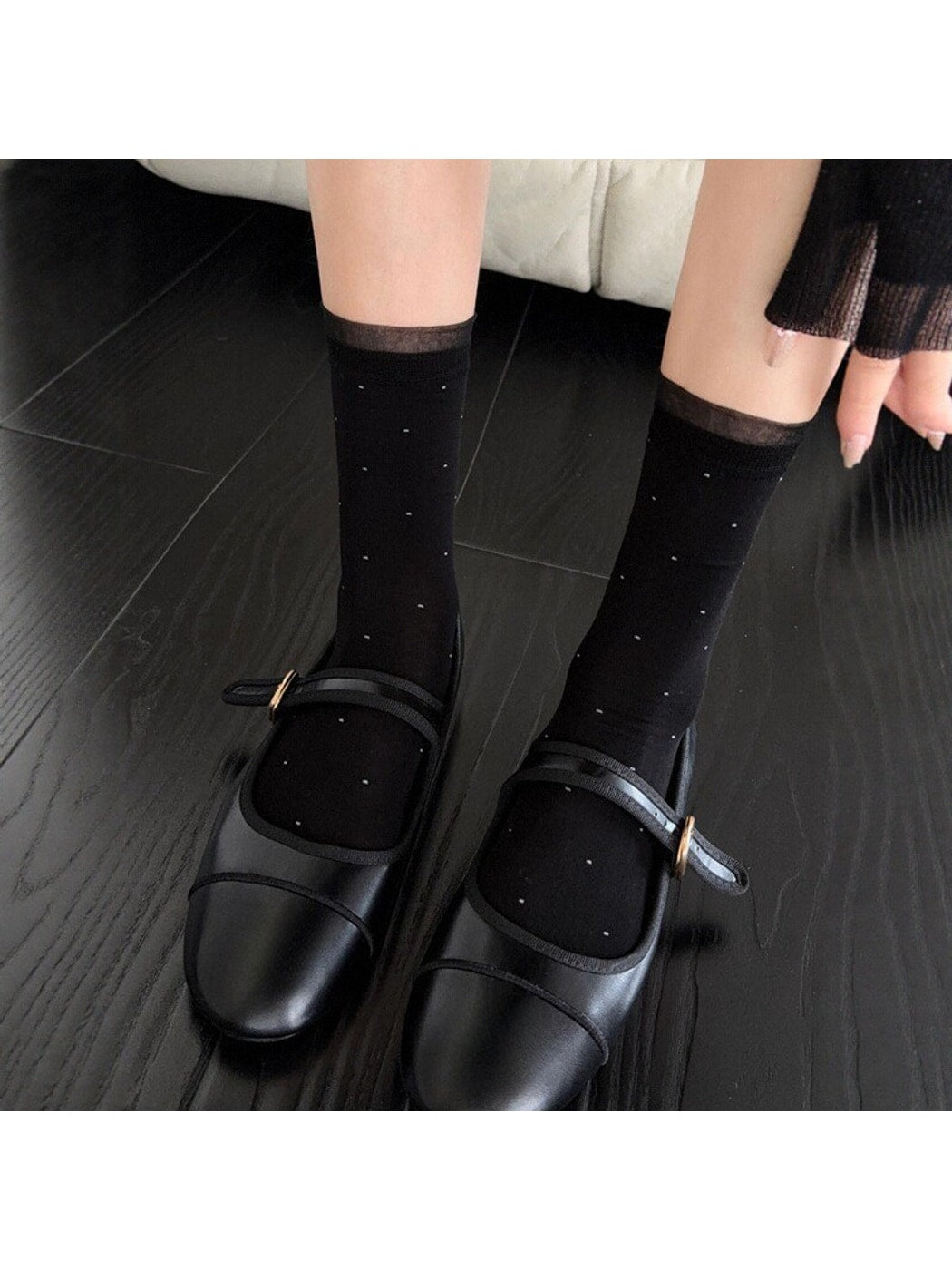 Rufia - Simple Polka Dot Casual Crew Socks