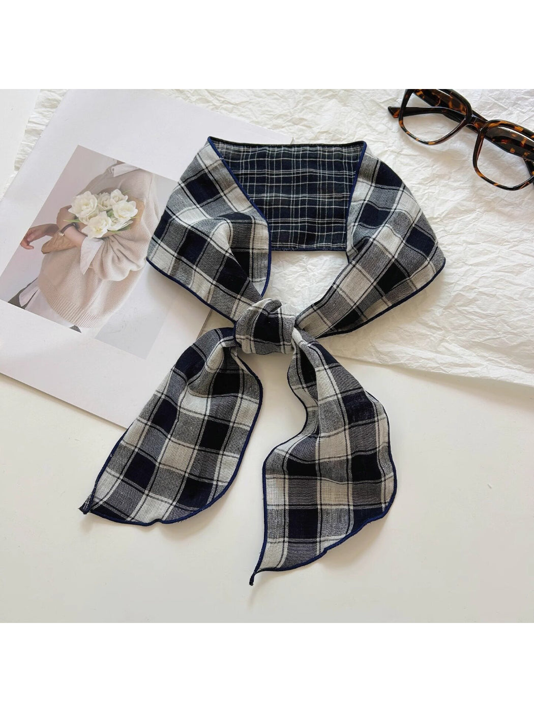 Scarvii Double Sided Check Neck Scarf product image