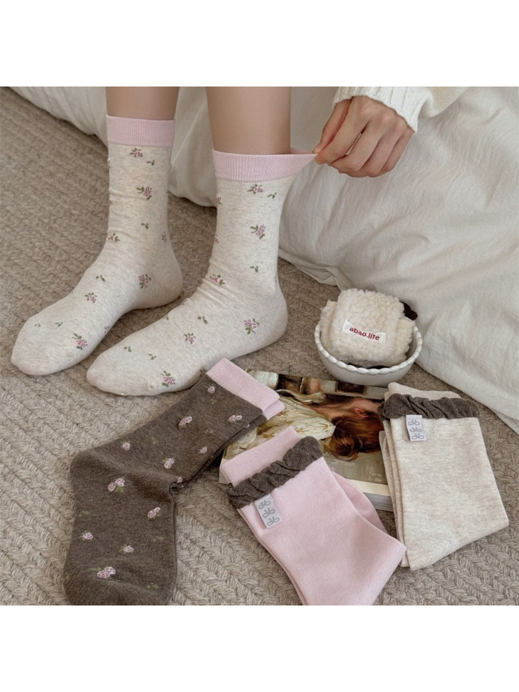 Rufia - Sweet Blossom Knit Crew Socks