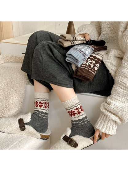 Rufia - Nordic Snowflake Crew Socks