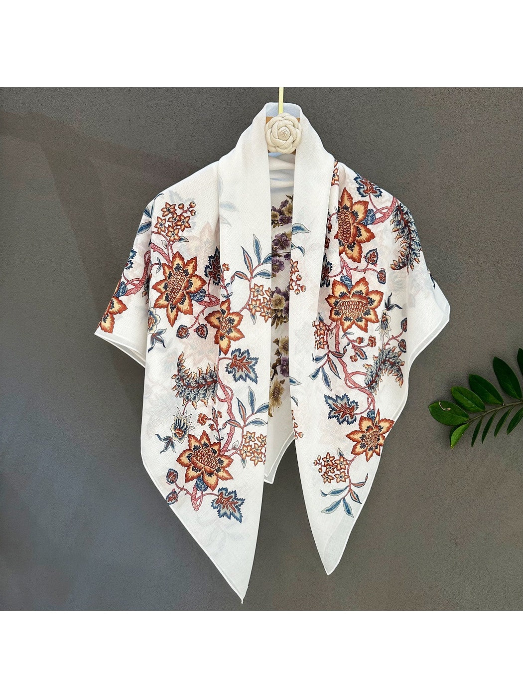 Scarvii - Floral Print Classic Styling Square Scarf
