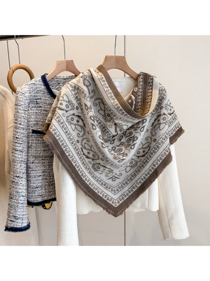 Scarvii - Vintage Paisley Triangle Shawl