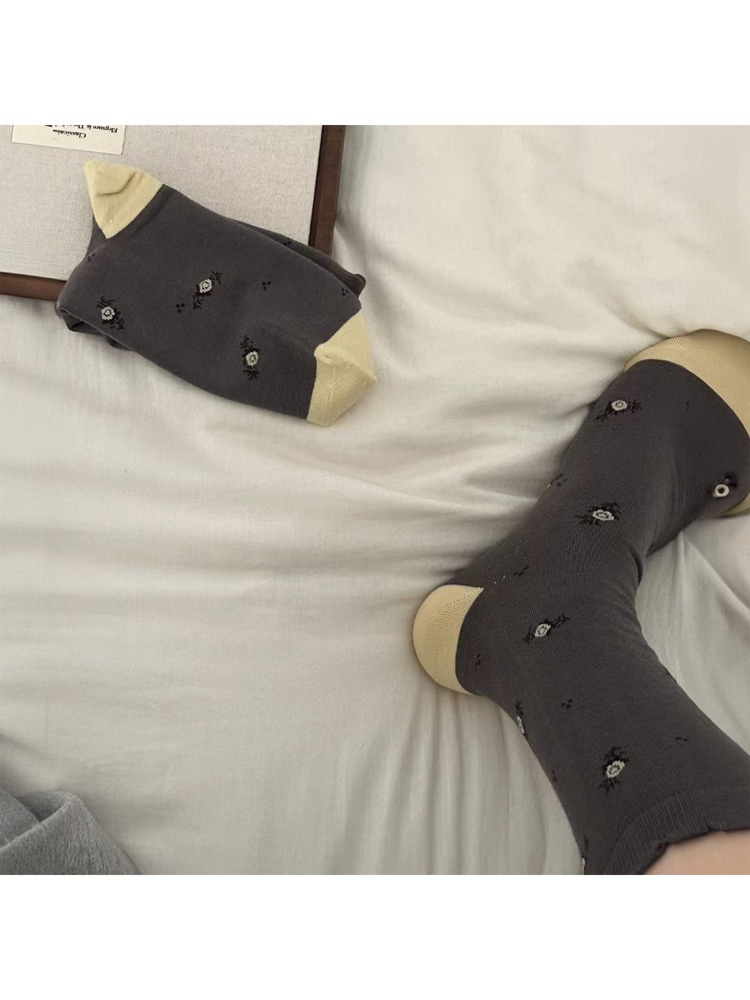 Rufia - Vintage Color Block Slouchy Mid-Calf Socks