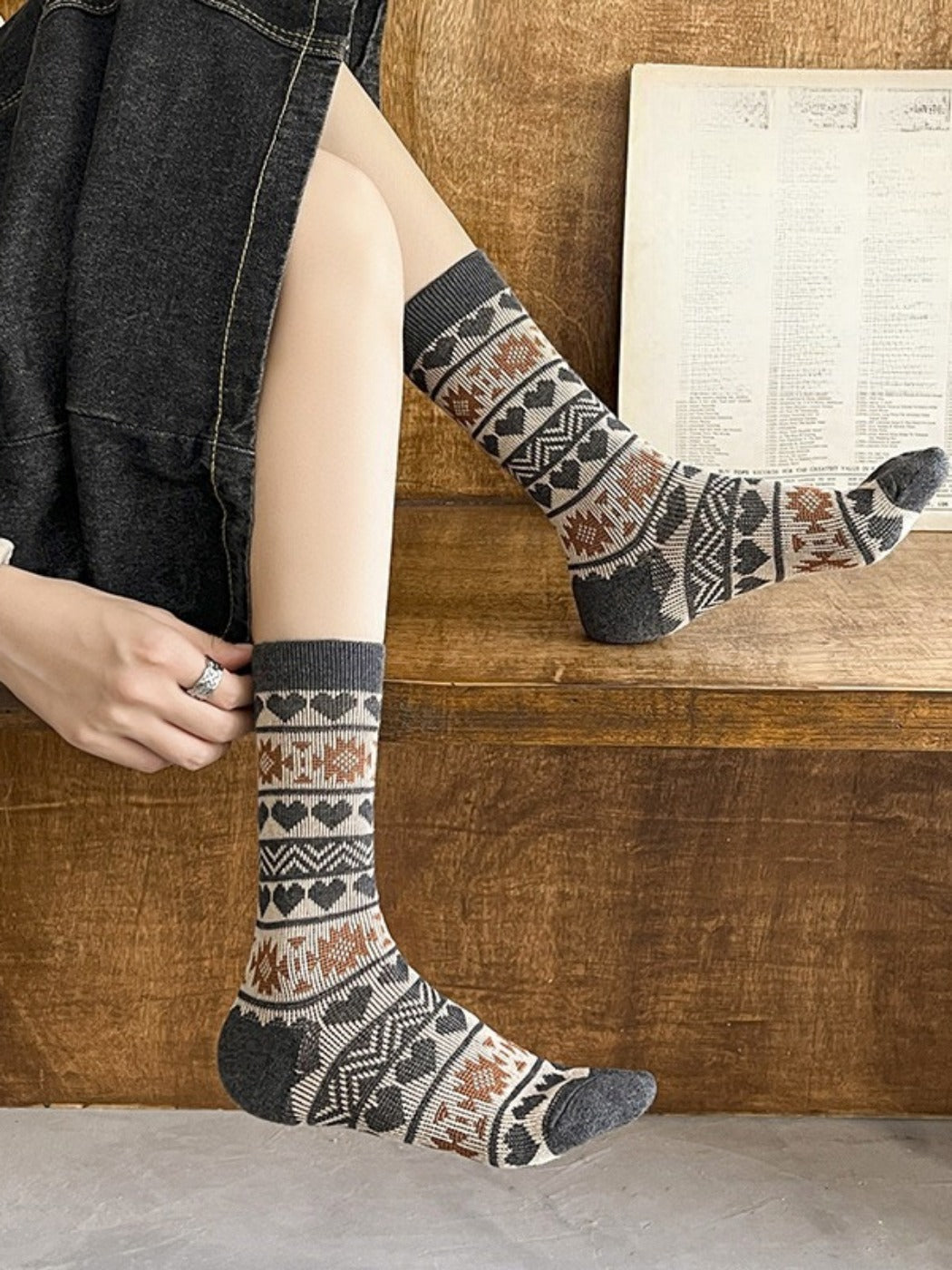 Rufia - Vintage Thick Mid-Calf Winter Socks