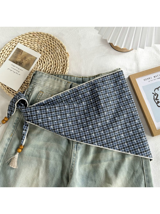 Scarvii - Floral Plaid Pattern Triangle Scarf