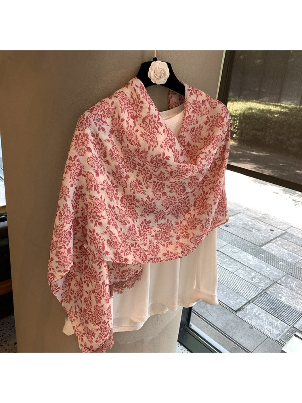Scarvii - Floral Print Fringe Rectangular Shawl Scarf