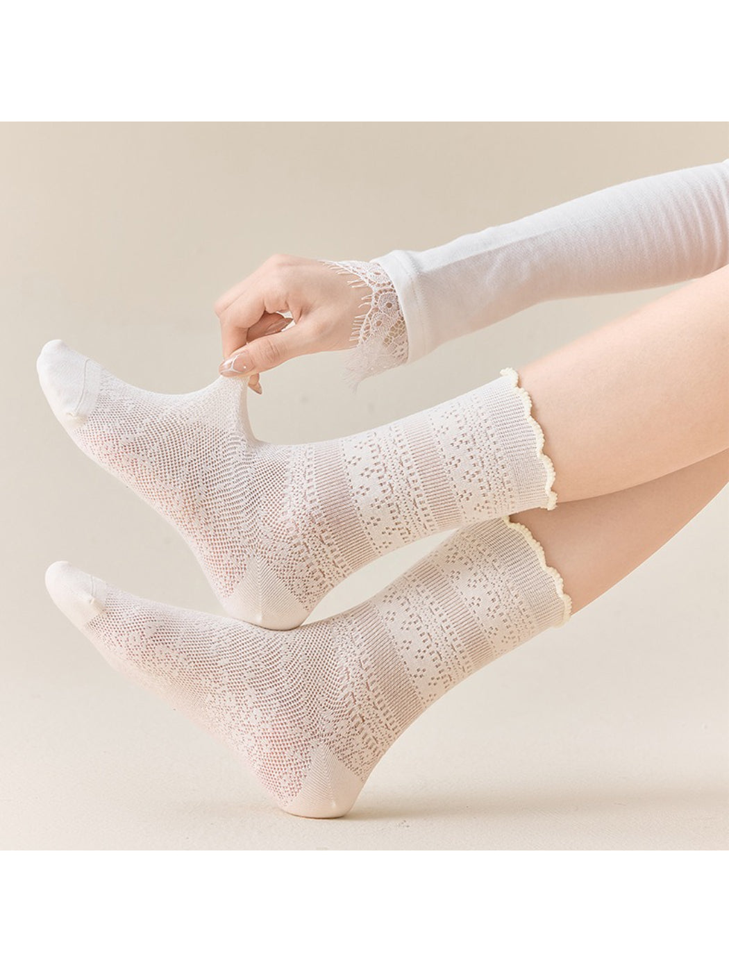 Rufia - Romantic Lace Knit Crew Socks product image 3