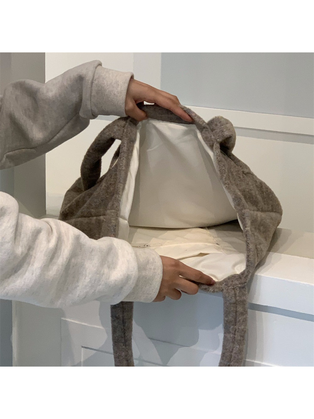 Cosbai - Soft Plush Tweed Handbag Tote Bag