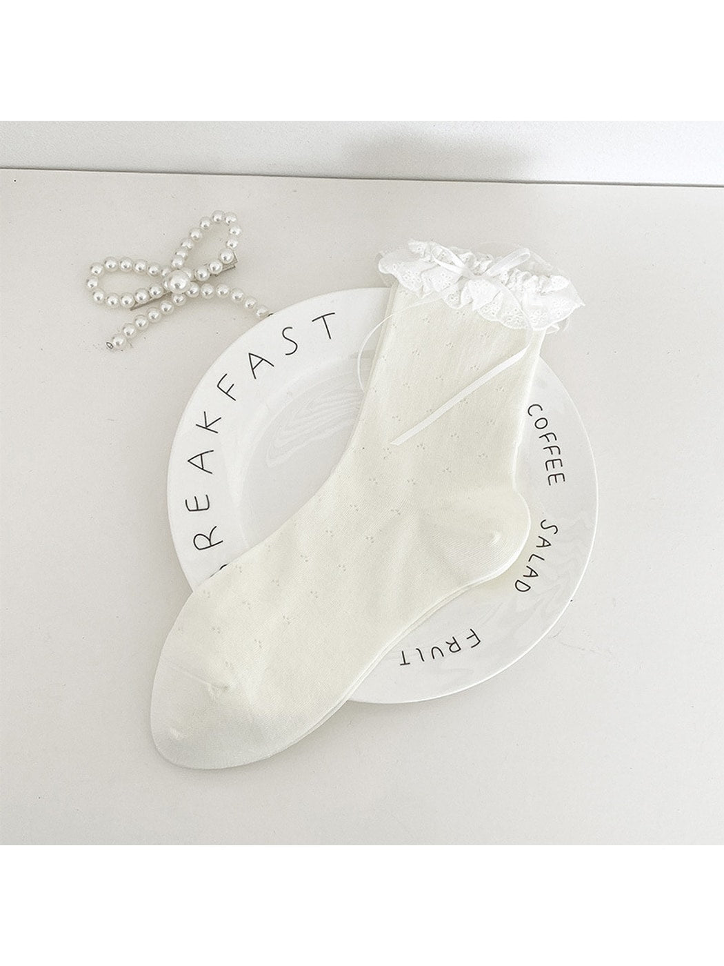 Rufia - Lace Trim Bow Detail Solid Color Crew Socks