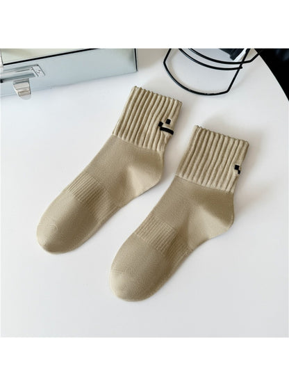 Rufia - Simple Smile Pattern Socks product image 8