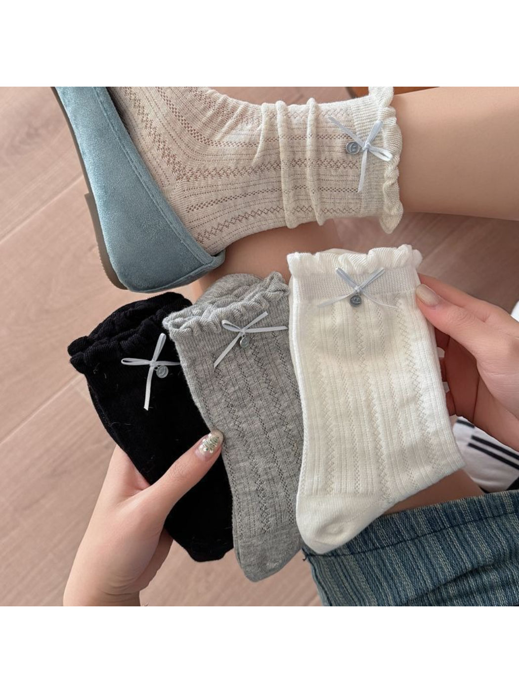 Rufia - Minimal Bow Knit Crew Socks product image 3