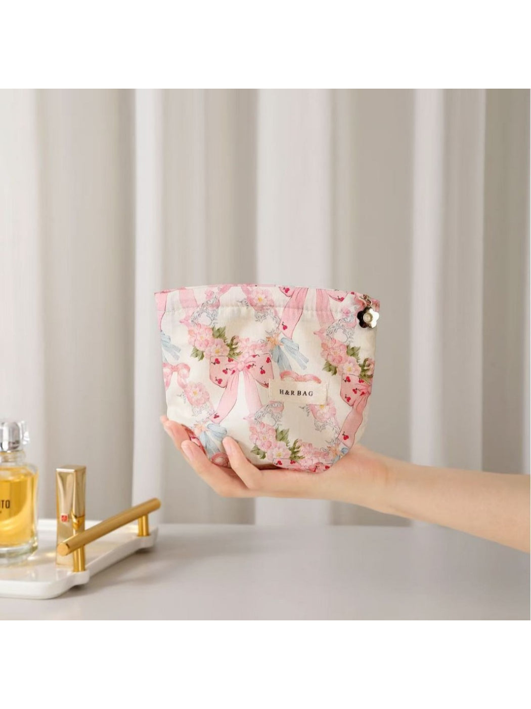 Cosbai - Bow Wreath Cosmetic Bag