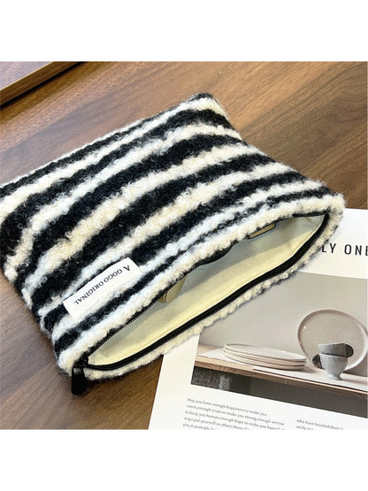 Cosbai - Soft Stripe Zip Pouch