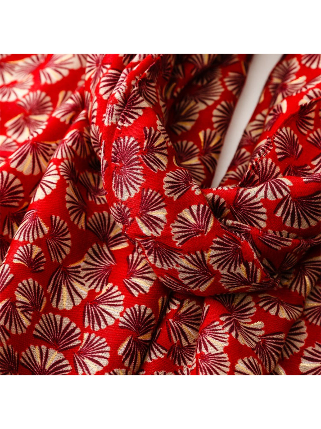 Scarvii - Lightweight Allover Leaf Print Scarf