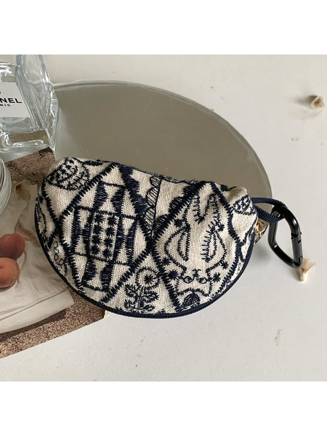 Cosbai - Embroidered Earphone Storage Pouch